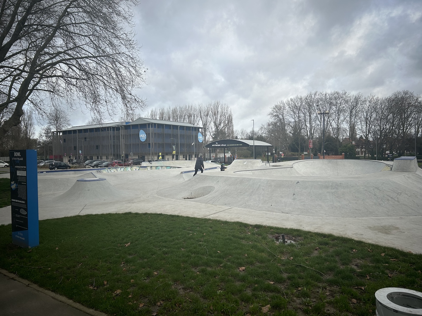 Bowl Decathlon skatepark